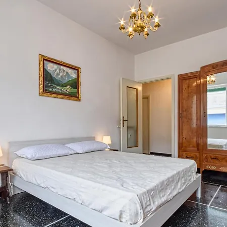 1 Bedroom Gorgeous In アパート