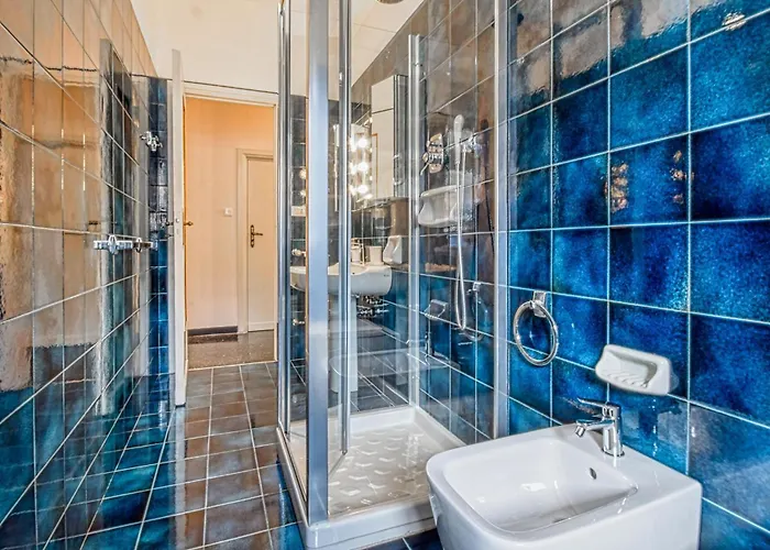 1 Bedroom Stunning In Lägenhet Recco